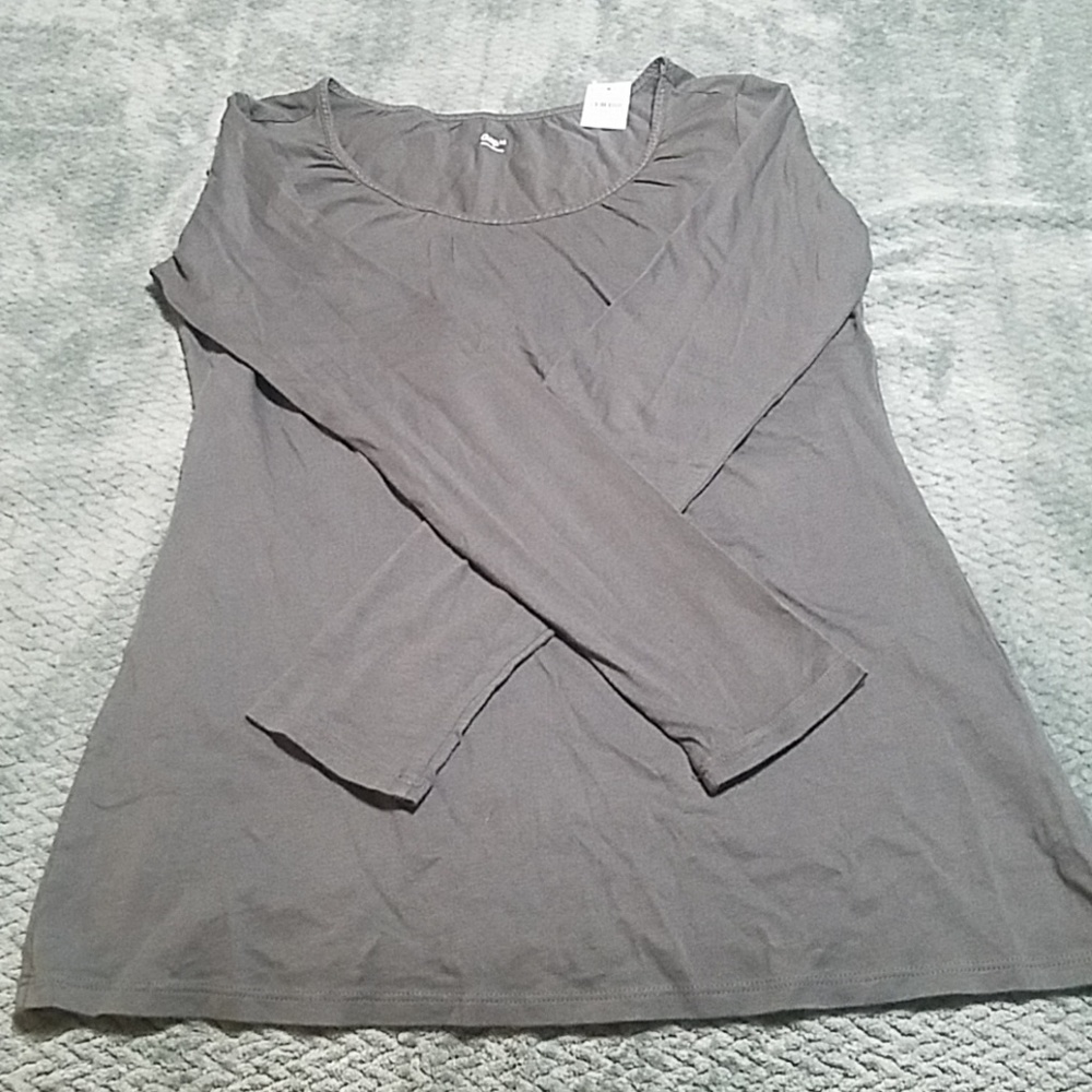 Gap gray L/S shirt